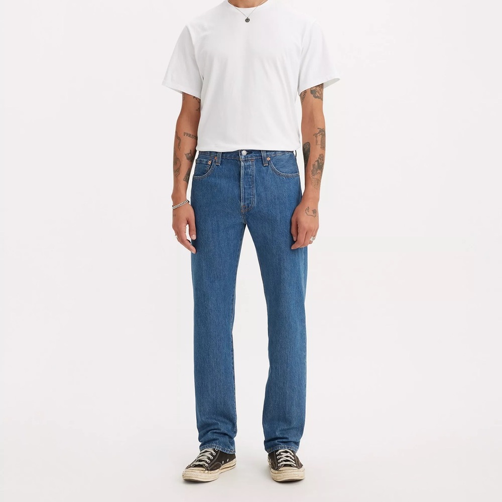 Levi's 501 Original Fit Jeans in Medium Stonewash